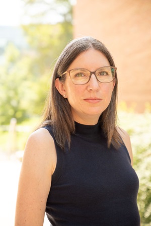 portrait of Sarah Bass outdoors