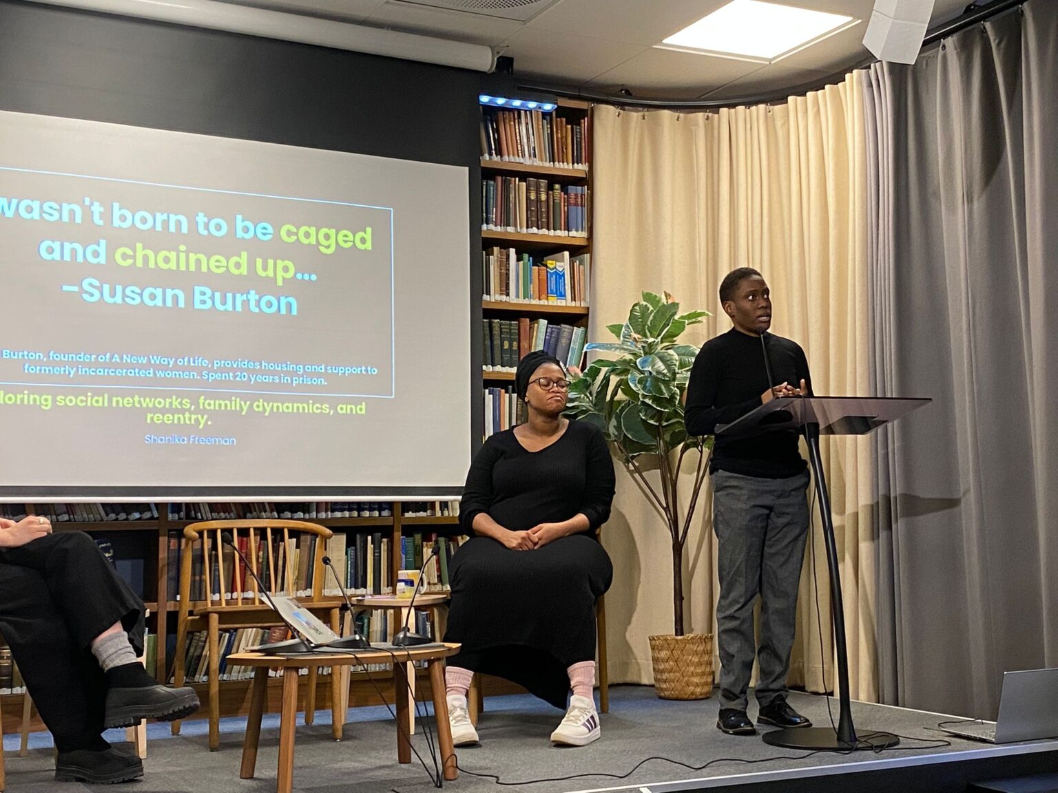 Freeman presents her research at Bergen Global. (Image courtesy of Freeman)
